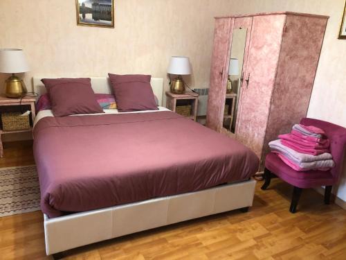 Saint-Nicolas-des-Motets Bed & Breakfast | L'Eclipse