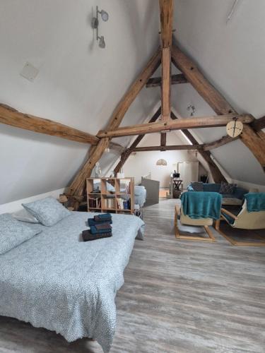 Beaune-la-Rolande House | l'Eden caché