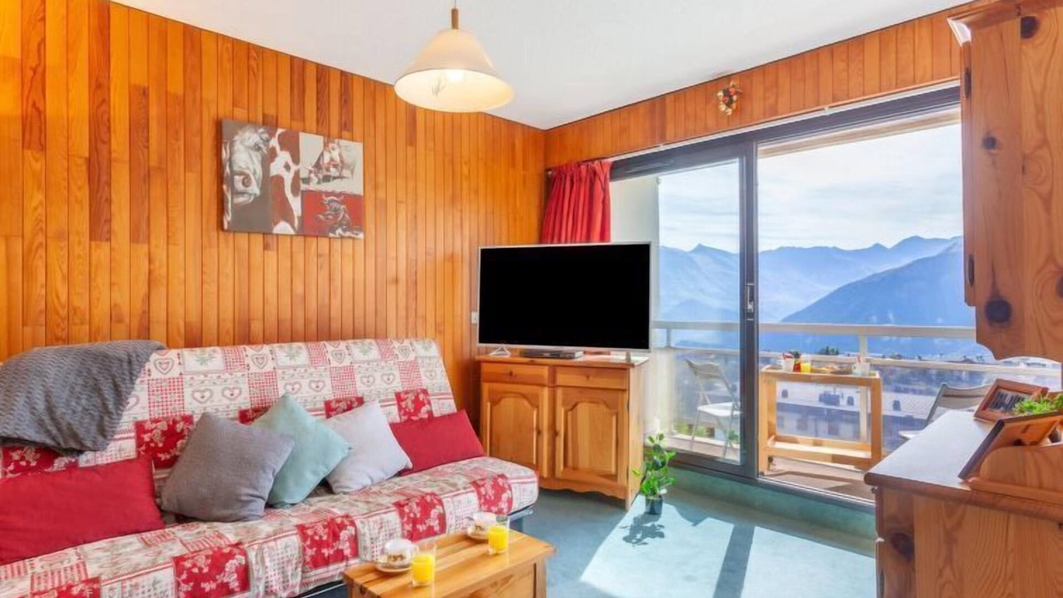 La Toussuire Apartment | L'Edioule by Interhome
