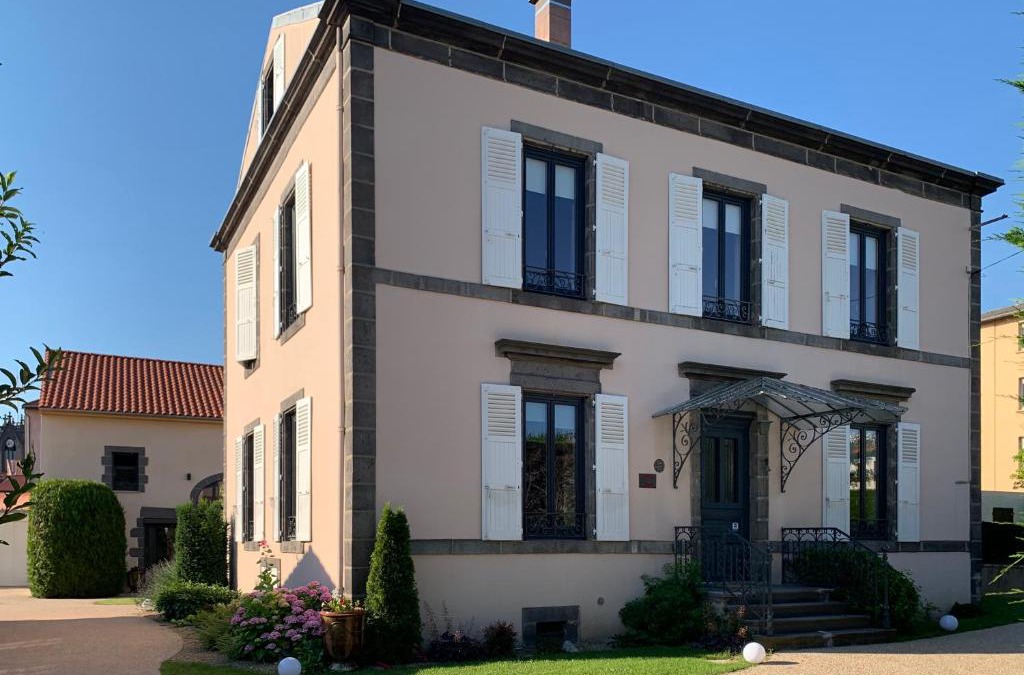 Aubiere House | L'Enclos de Ribains