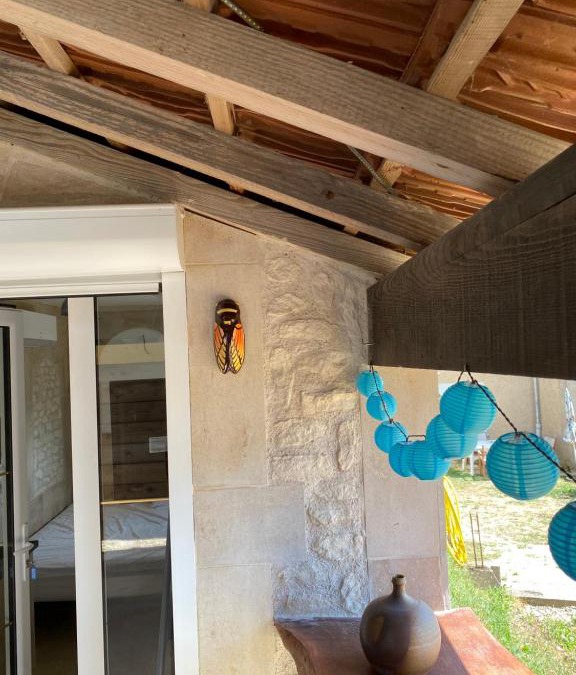 Charmes Apartment | L’entrenous