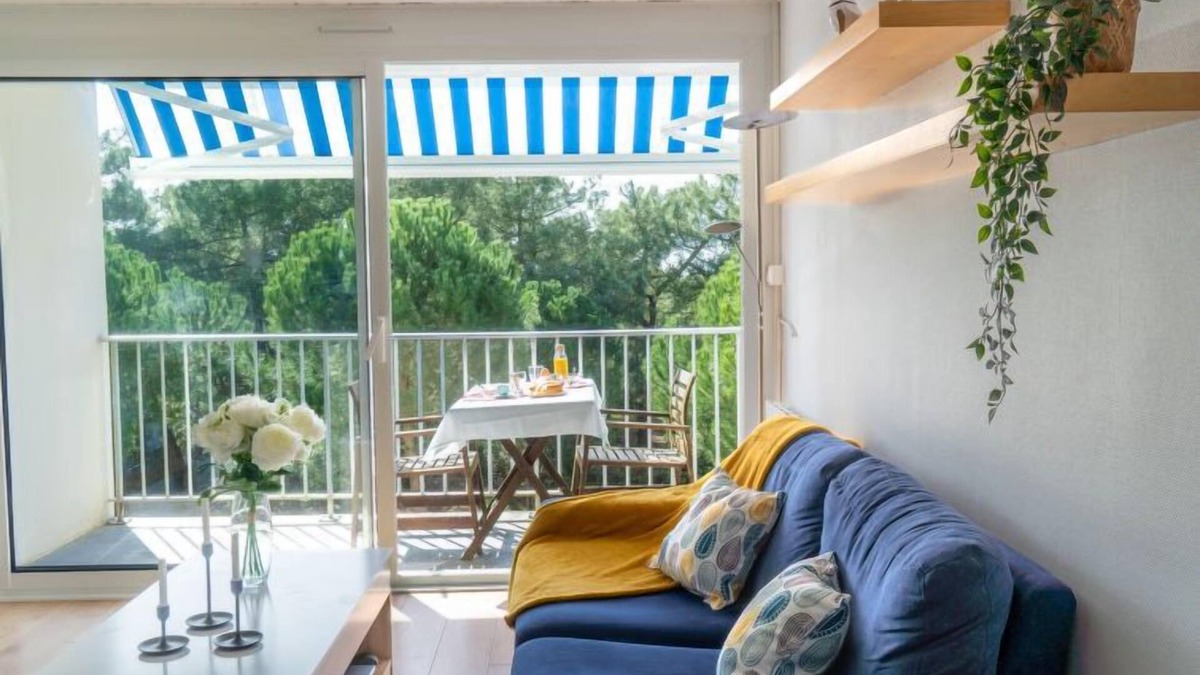 Saint-Brevin-les-Pins Apartment | L'Ermitage by Interhome