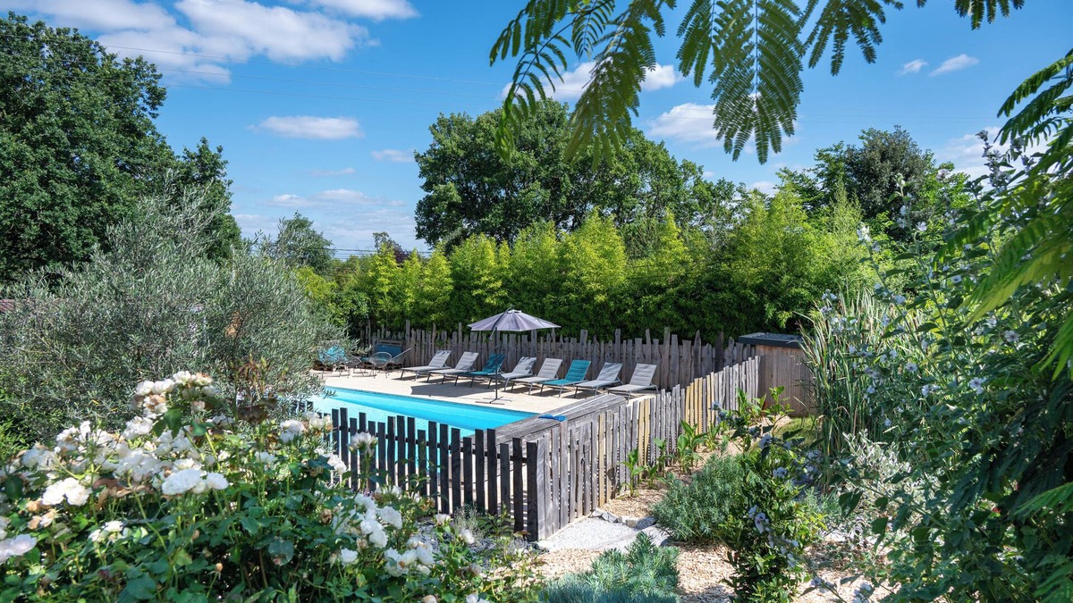 Pujaudran House | L'Escapade Nature et Gourmande, Chambres d'Hote avec Piscine