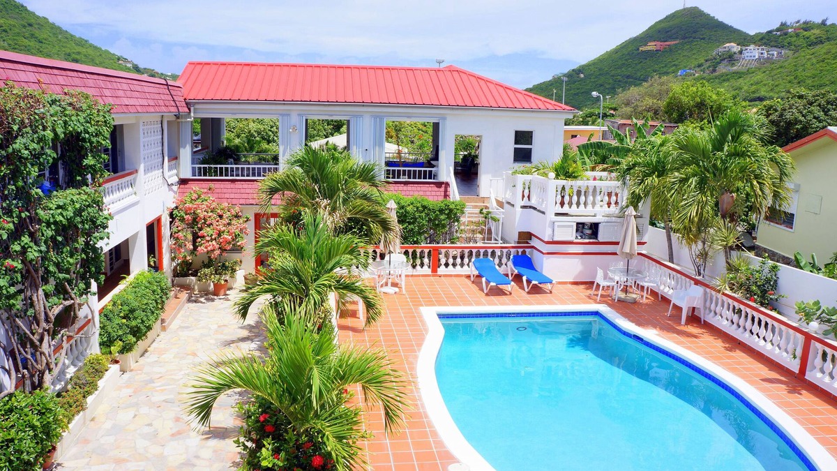 Little Bay Hotel | L'Esperance Hotel