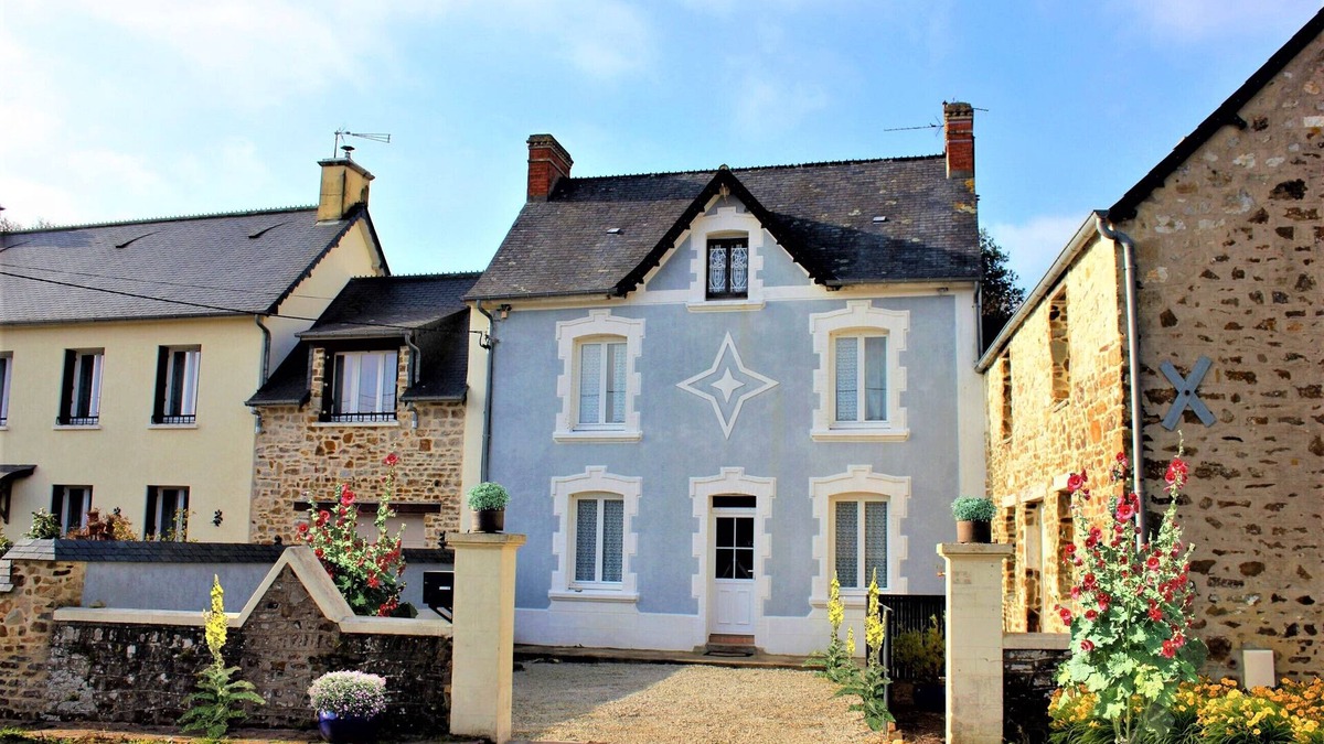 Portbail House | L' Etoile Bleue, 6 mns sea, Port Bail area, charming house, 5 persons