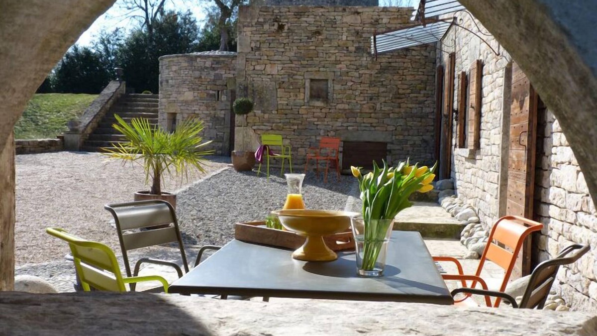 Varaire House | L'ETOILE - VARAIRE - Gîte