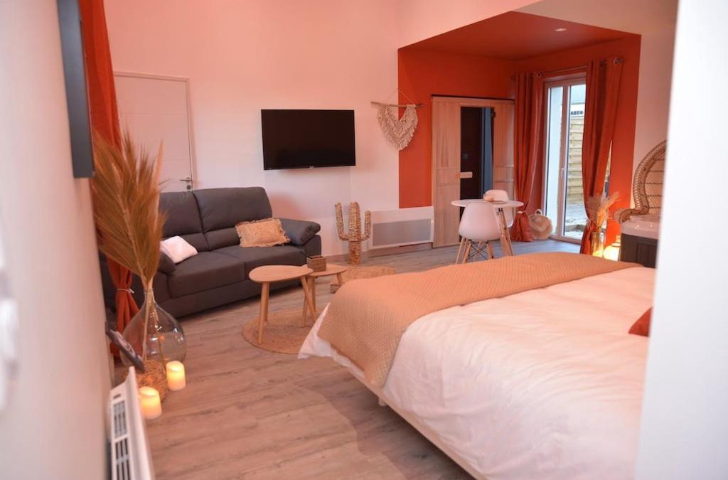 Prinquiau Hotel | L'Evasion chambre DUNE avec sauna et spa privatifs