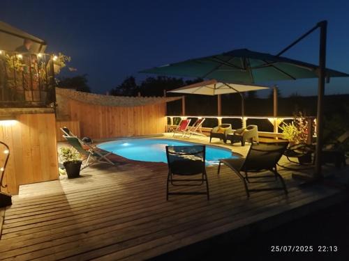 Nolay House | L'Evasion