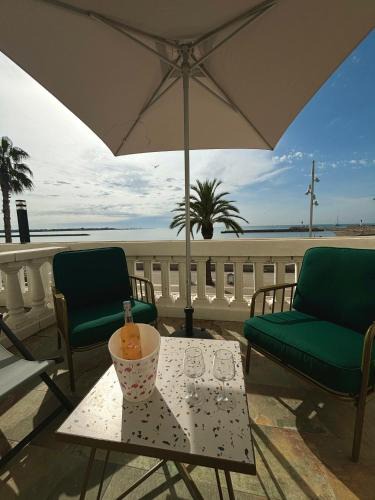 Le Grau-Du-Roi Hotel | L'Hôtel De La Plage