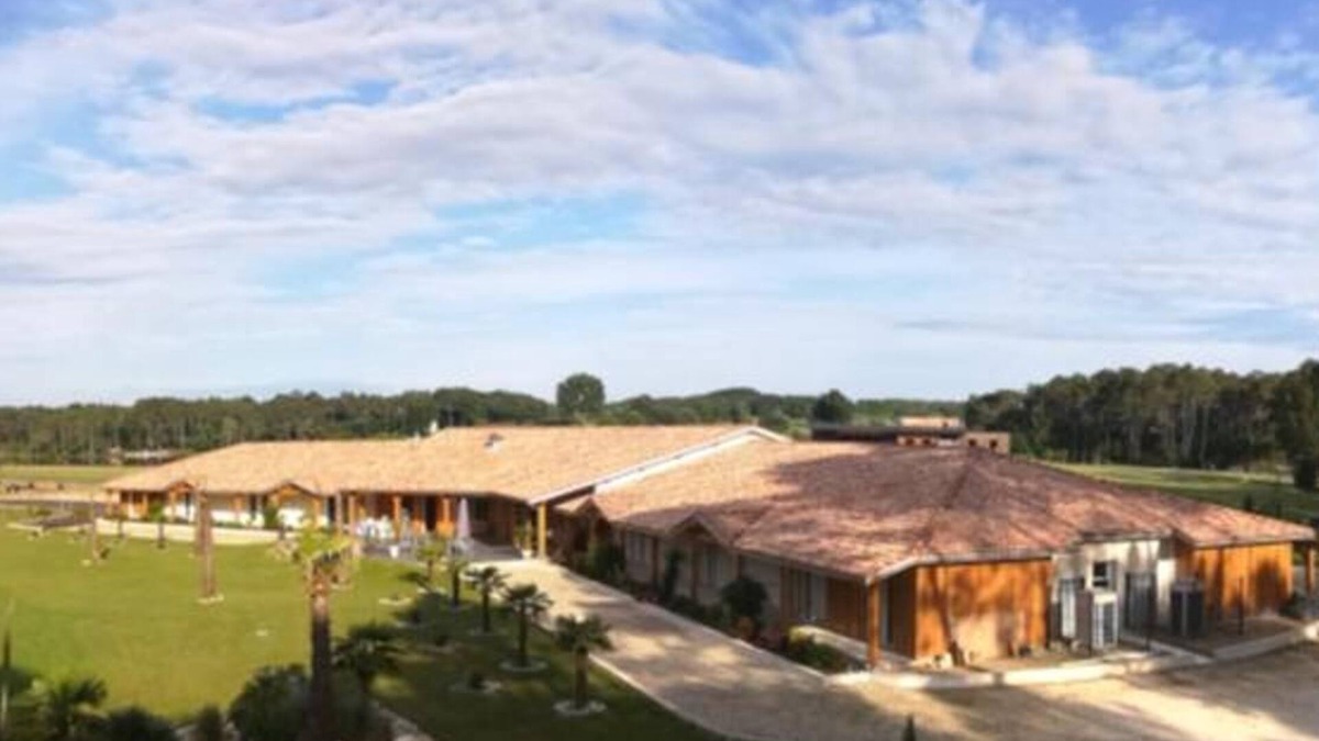 Casteljaloux Hotel | L'Hôtel du Lac