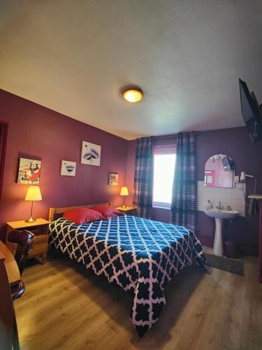 Fresne-Saint-Mames Hotel | L'Hôtel du Mouton blanc