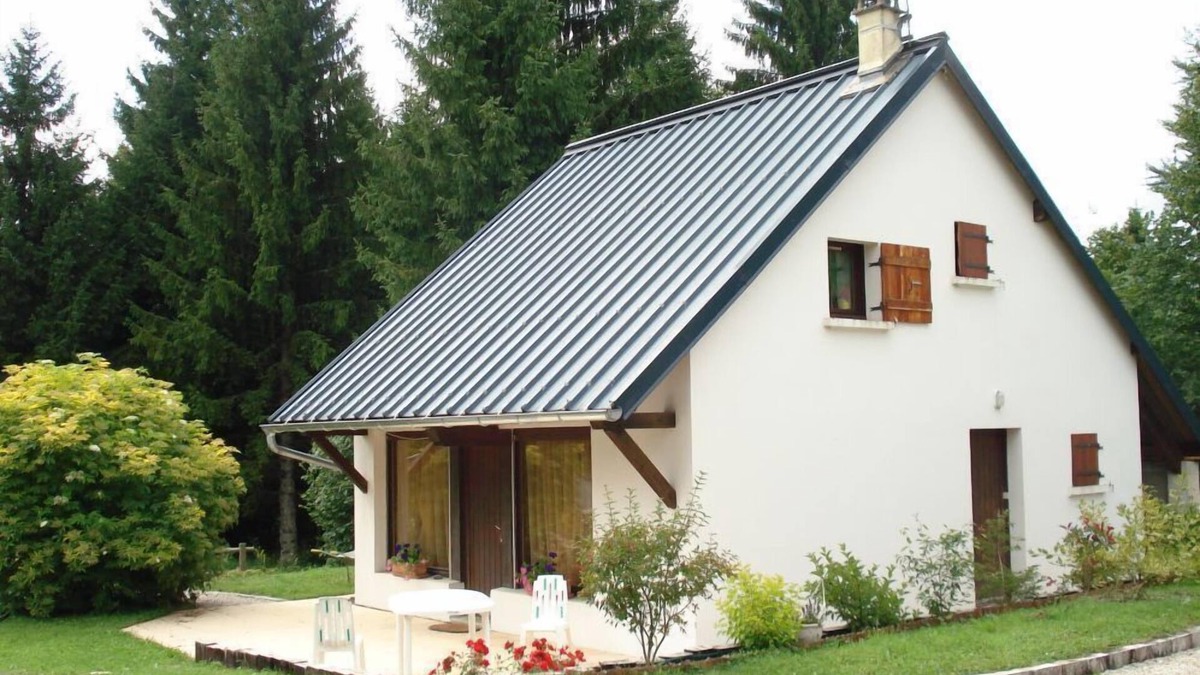 Le Poizat-Lalleyriat House | L'herbe D'or - LE Poizat-lalleyriat