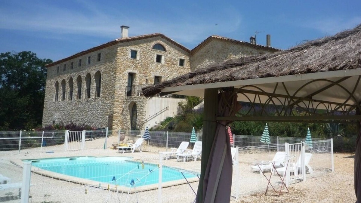 Saint-Privat-des-Vieux Cottage | L'Hirondelle -Grand Gîte Tout Confort for 2 to 12 people at Gîtes Trespeaux