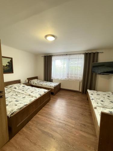 Sturovo Apartment | L-House 2