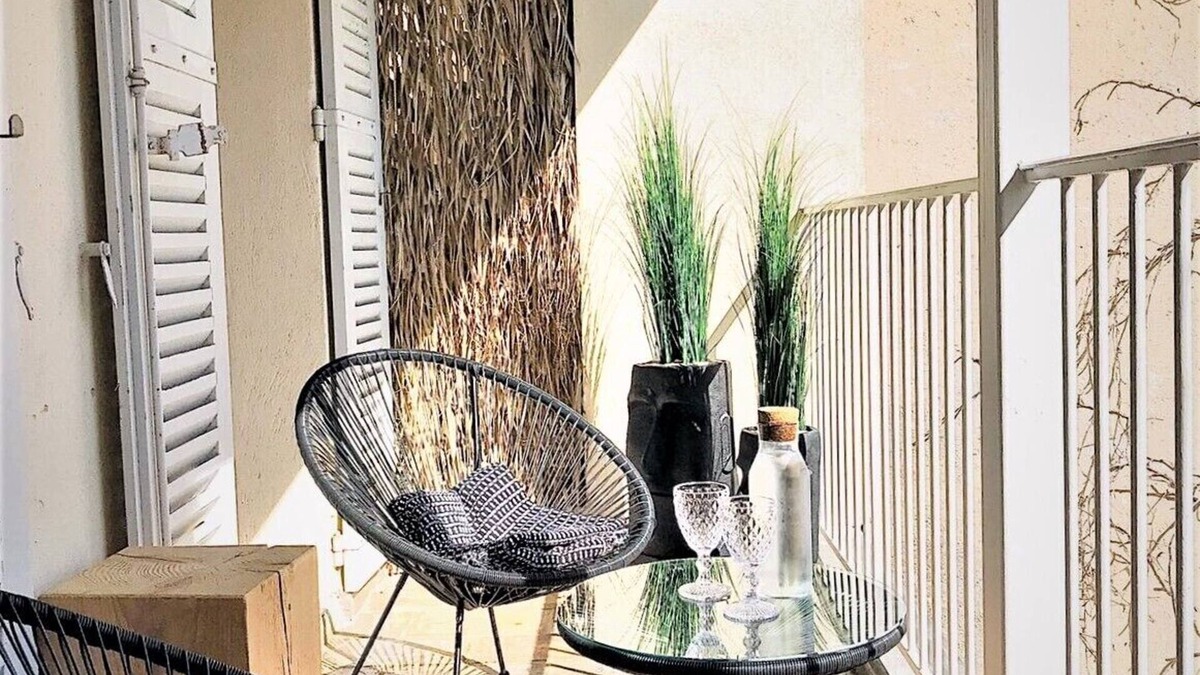 Nimes City Centre Apartment | L'Îlot Secret - Nîmes center - Air-conditioned apartment with terrace