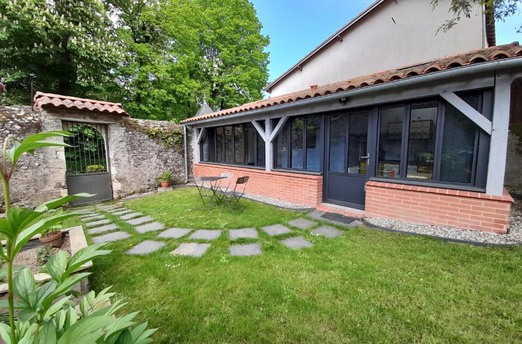 Saint-Sebastien-sur-Loire Bed & Breakfast | L'Inattendu