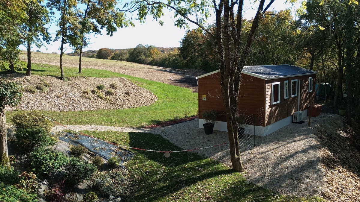 Seuzey House | l'insolite du chalet, in the heart of nature, classified 2-star furnished holiday accommodation