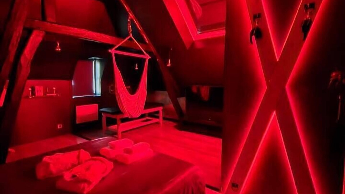 Verneuil-sur-Avre Apartment | L'instant love, L'Instant Love