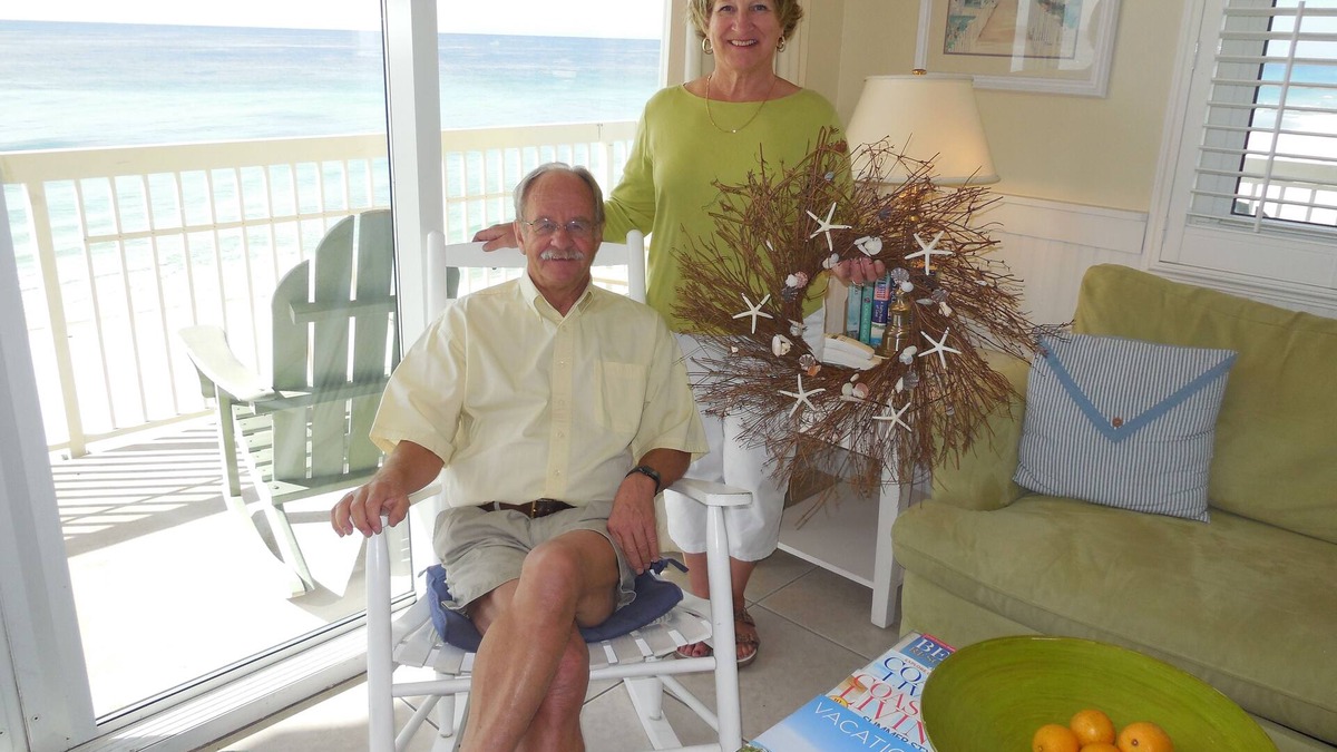 Miramar Beach Condo | L@K, Right on the water, 3Bdrm/3Ba, 5thFl, FALL BREAK available, very clean