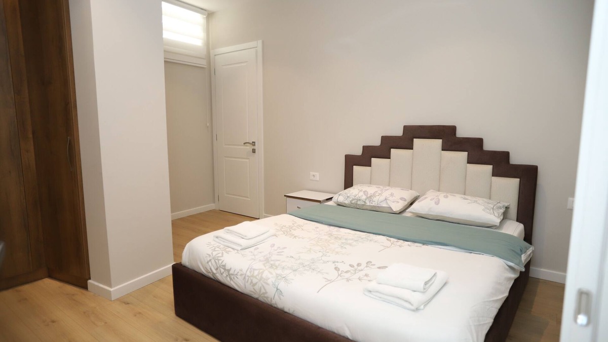 Korce Apartment | L&M Homes Korçë Cozy Apartment with Garden