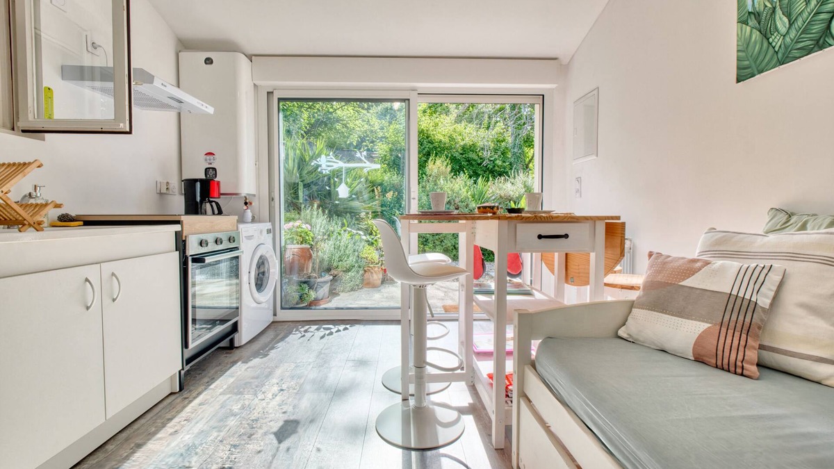 Riberac Apartment | L'oiseau Du Paradis – A Haven of Peace at the Gates of Ribérac