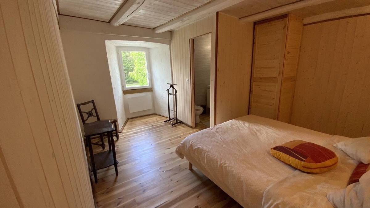 Saint-Georges-de-Levejac Bed & Breakfast | L'Oustaliere, EDITH room, spa and sauna access