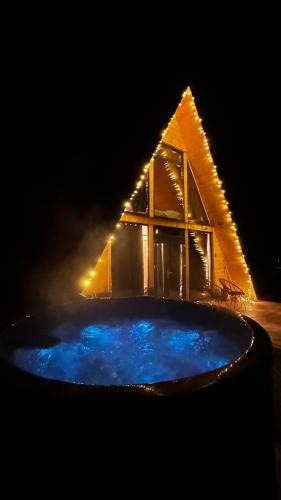 Marisel Ski Chalet | La Știubei Cabin