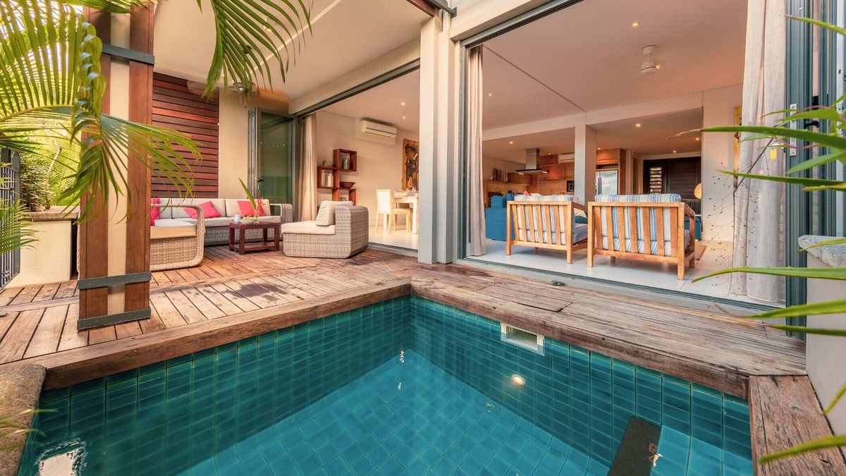 Black River Apartment | La Balise Marina - Duplex by Horizon Holidays