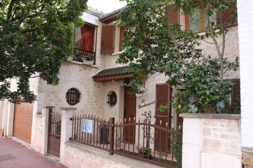 Montrouge Bed & Breakfast | La bambouseraie