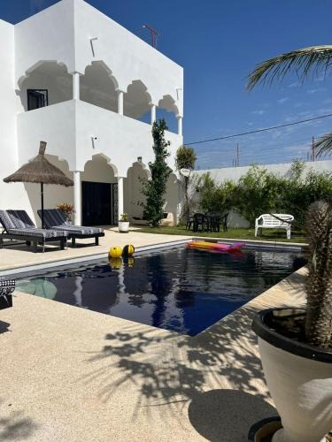 Saly Petite Cote Villa | La Baraka, extravagant villa for 8 with pool in Saly