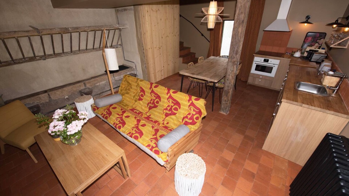 Saint-Laurent-Nouan Apartment | La Barboire Campagne - A contemporary duplex