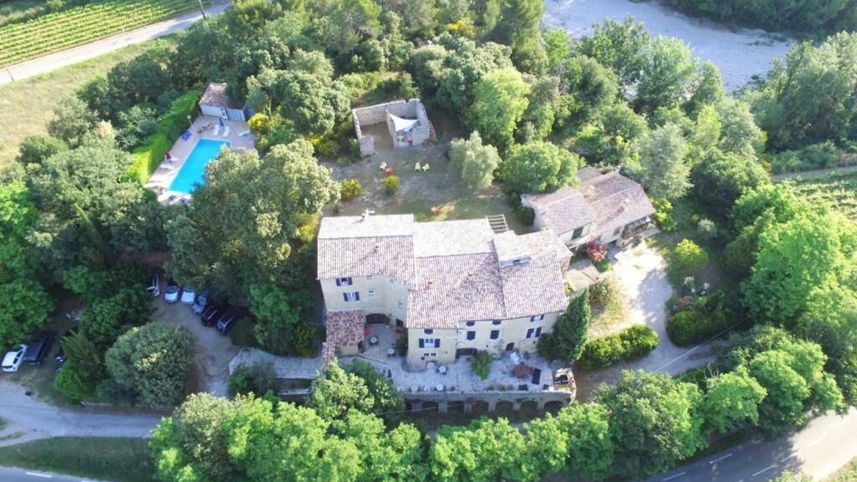 Vaison-la-Romaine Hotel | La Bastide de Vaison