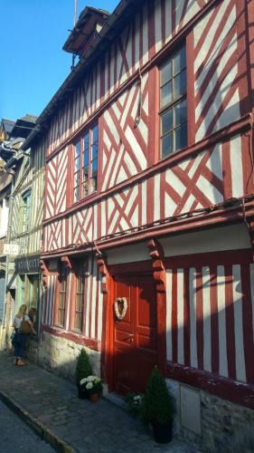 Honfleur Apartment | -La Batisse -Parking privé -Coeur historique - La Clef de Honfleur