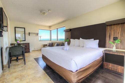 Seabreeze Park Hotel | La Bella Oceanfront Inn - Daytona