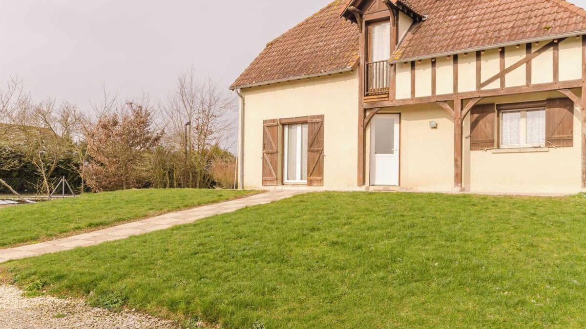 Fontaine-les-Gres House | La Belle Nuit - Fontaine LES Gres