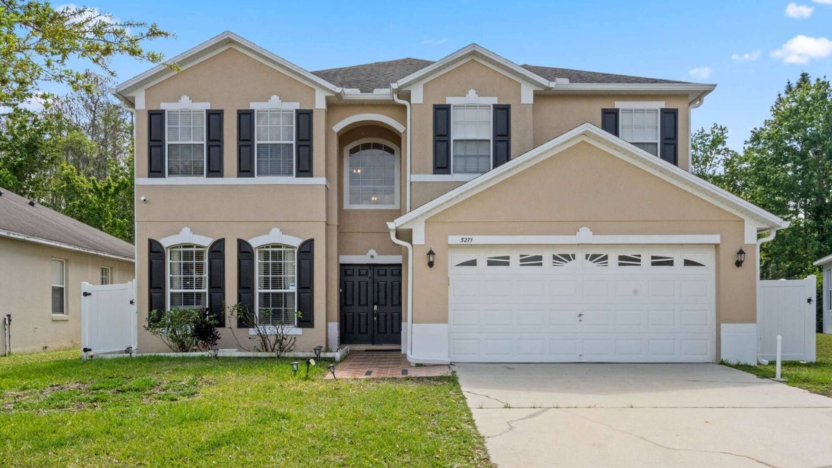 Vista East House | La Belle Onyx Retreat Home
