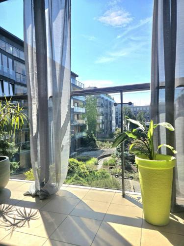 City Centre Apartment | LA BELLE SUITE near Old Town & Kazimierz UNDERGROUND GARAGE INCLUDED