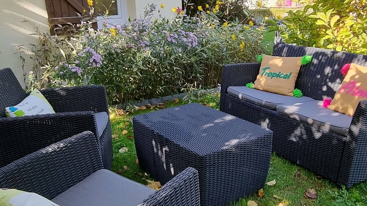 Dampierre-sur-Avre Bed & Breakfast | La Berceuse Normande at the gateway to Normandy