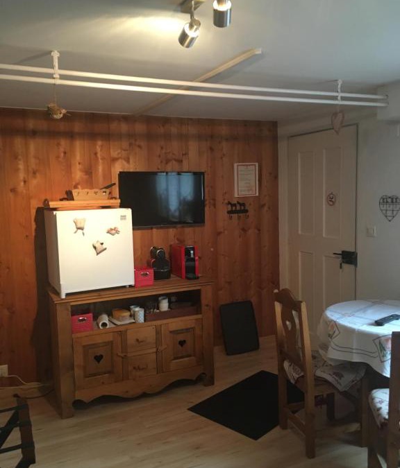 Monthey Bed & Breakfast | La Bergerie - chalet Alice