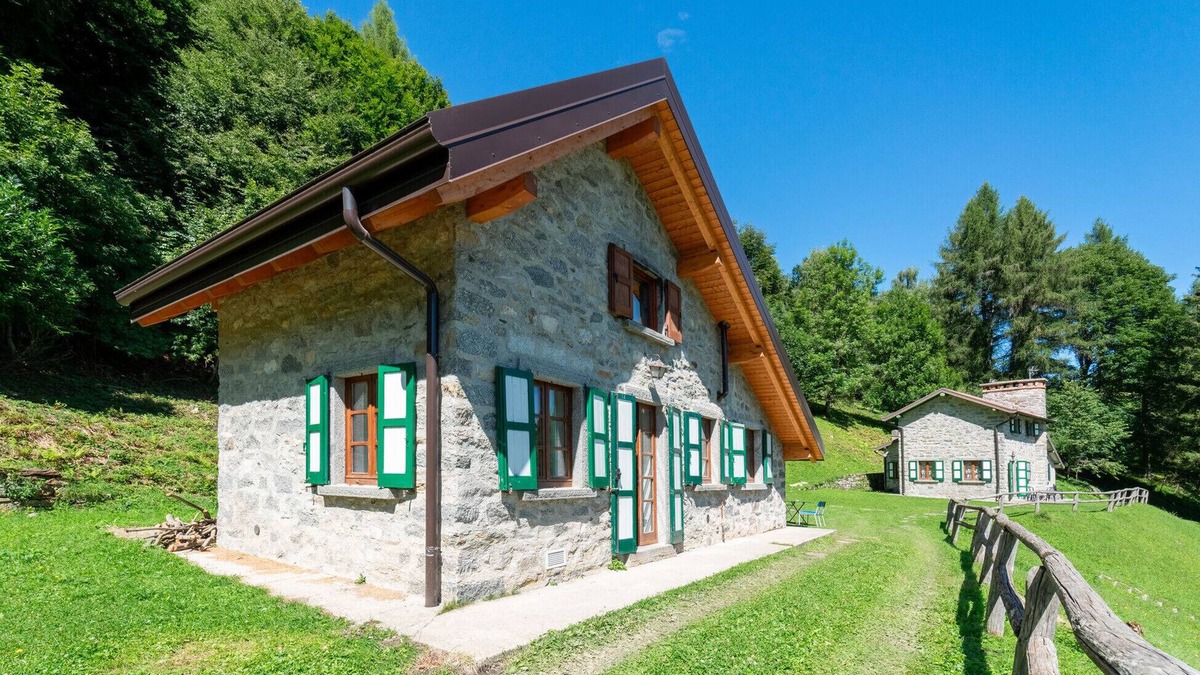 Bellagio Ski Chalet | La Betulla by Wonderful Italy
