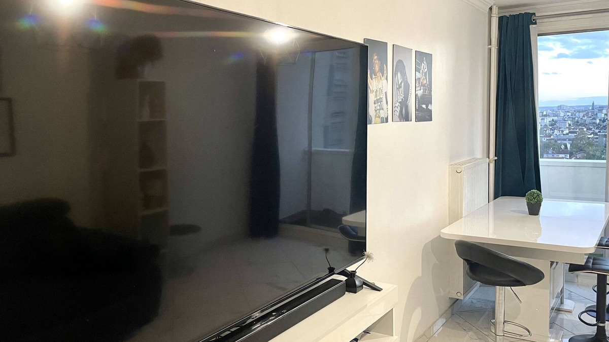 Gennevilliers Apartment | LA BLANCHE COLOMBES