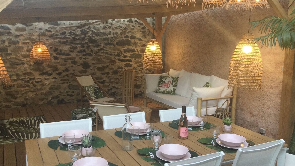 Octon House | La Bohème. Maison de Village, Jardin et spa