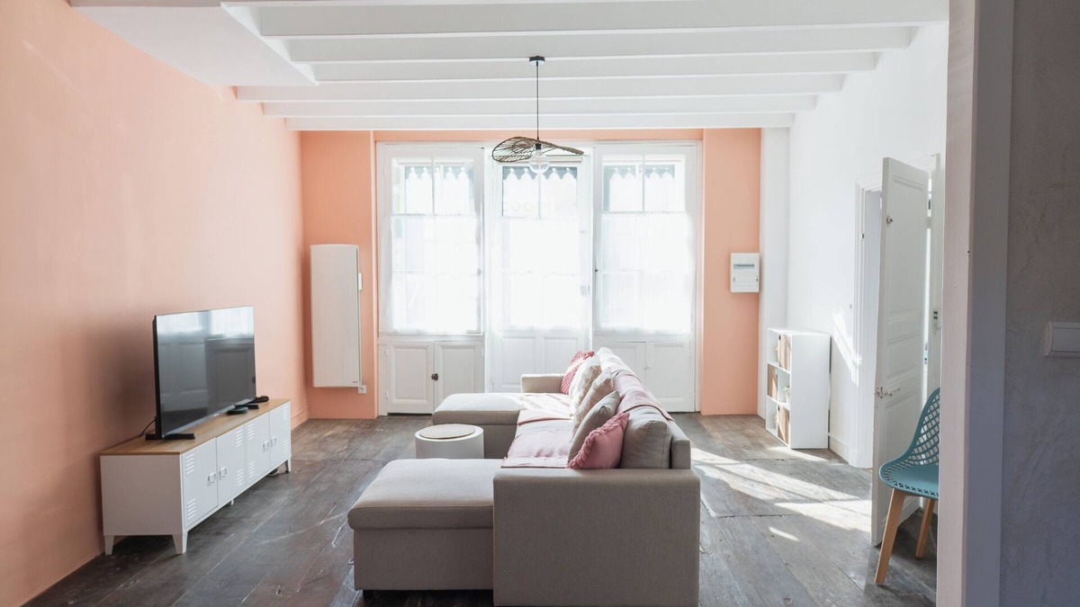 Sanxay House | La Bonbonnière, town house for 10 people