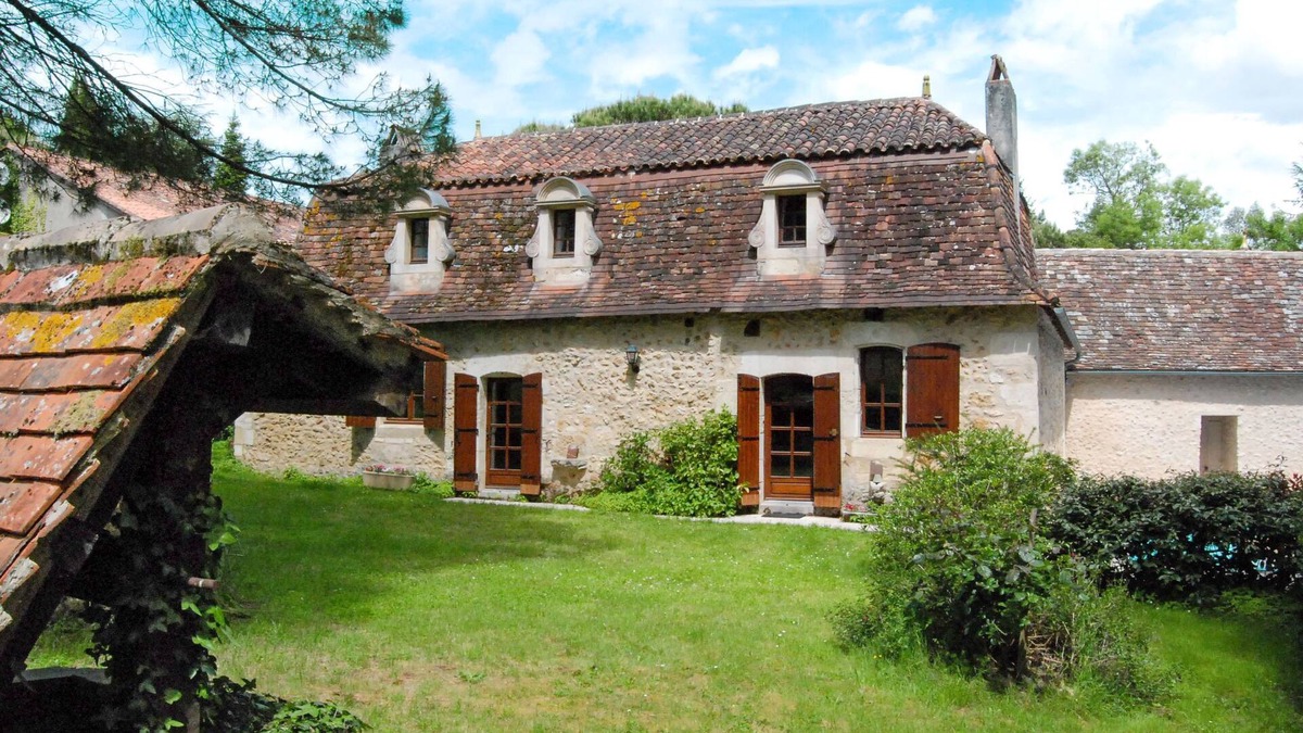 Saint-Jean-dEstissac House | La Borie by Interhome