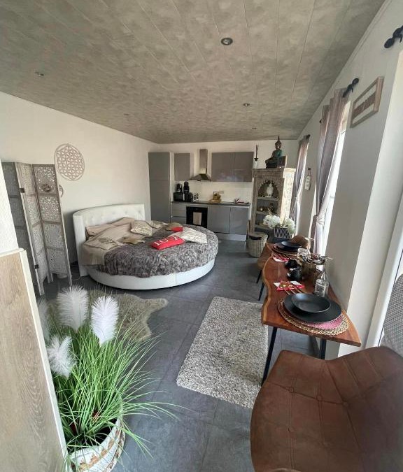 Frameries Apartment | La bulle à bonheur - Spa privatif