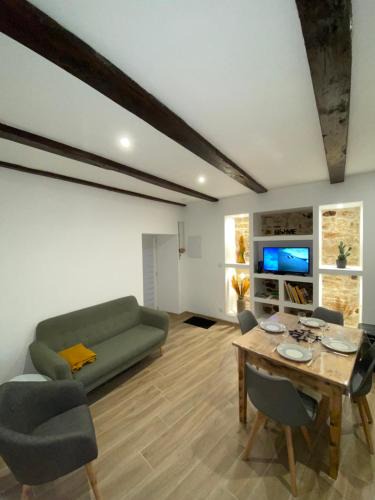 Lapanouse House | La bulle Aveyronnaise