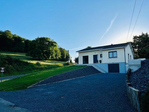 Fagnon House | La côte du Muret