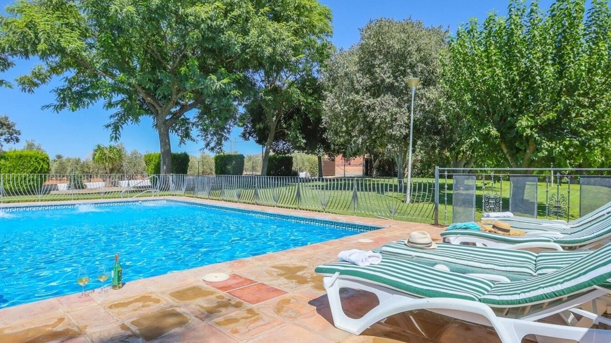 La Carlota Villa | La Cabaña La Carlota by Ruralidays