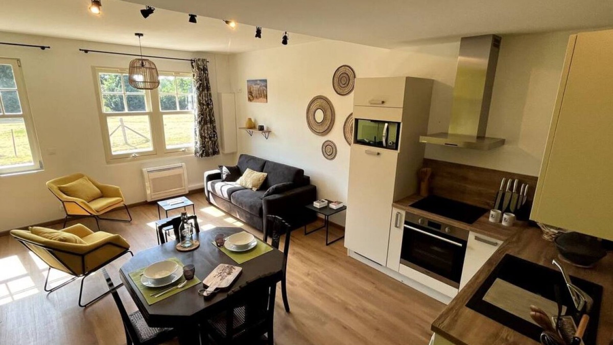Arry House | La Cabarette, country gîte for 4 people