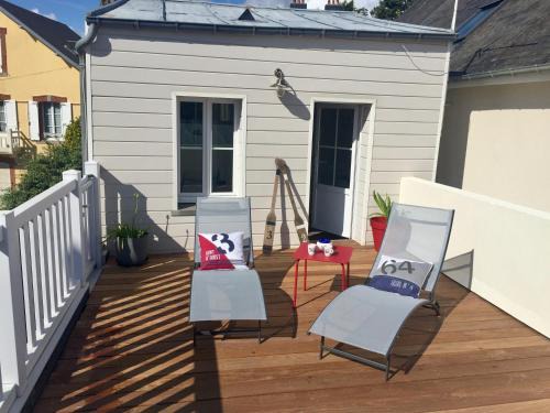 Saint-Pair-sur-Mer House | La Cabine De La Baie